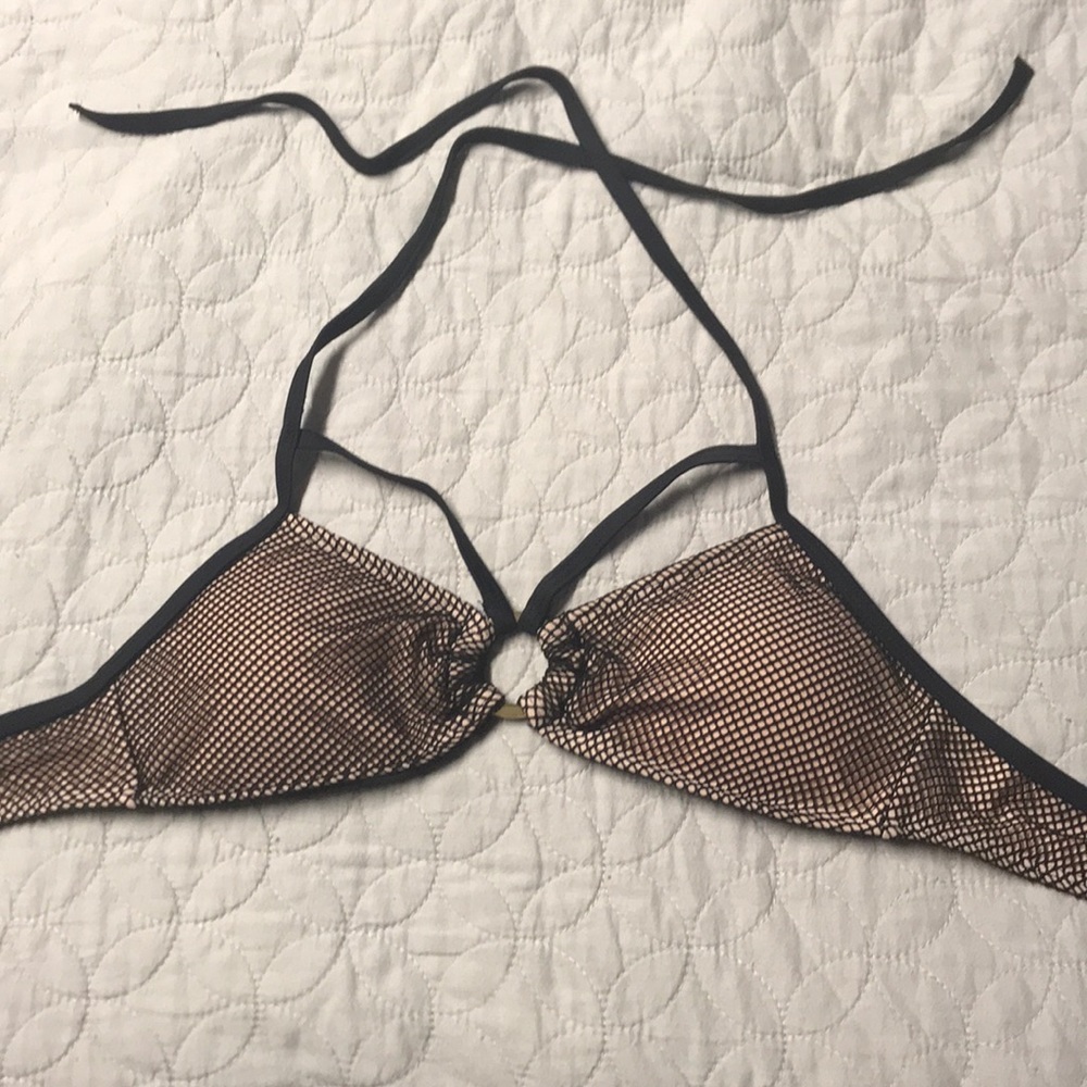 Bikini - Picture 6 of 6